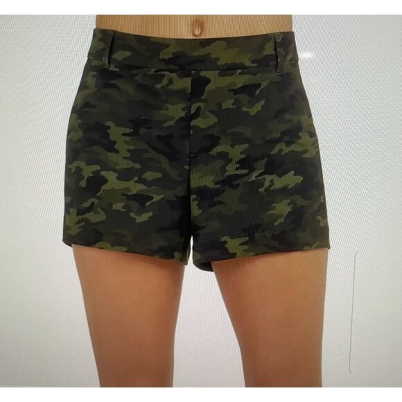 Spanx Women's Camo Print Shorts XL - Picture 1 of 10